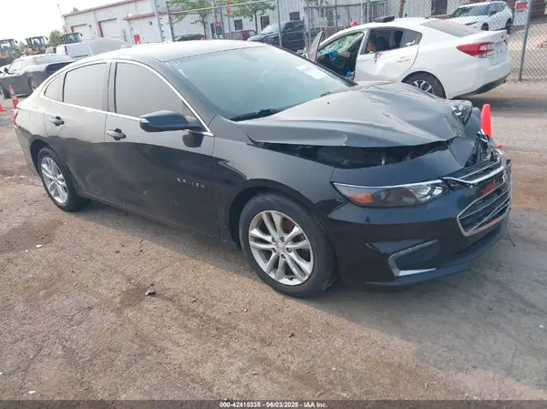 1G1ZD5ST9JF263952 2018 CHEVROLET MALIBU - Image 1