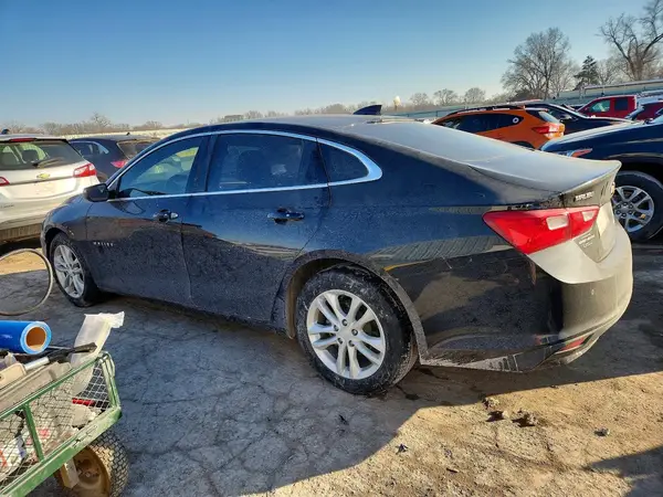 1G1ZD5ST9JF264616 2018 CHEVROLET MALIBU - Image 2
