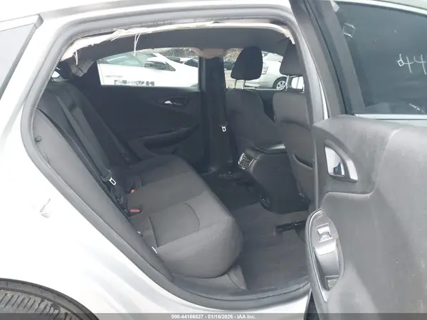 1G1ZD5ST9JF265541 2018 CHEVROLET MALIBU - Image 8