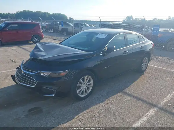 1G1ZD5ST9JF275289 2018 CHEVROLET MALIBU - Image 2