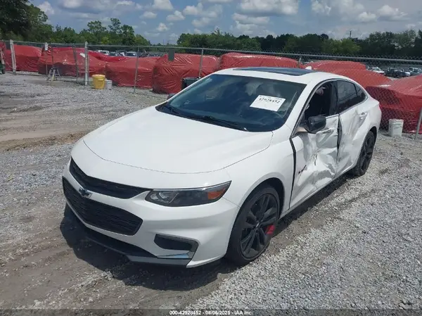 1G1ZD5ST9JF277723 2018 CHEVROLET MALIBU - Image 2