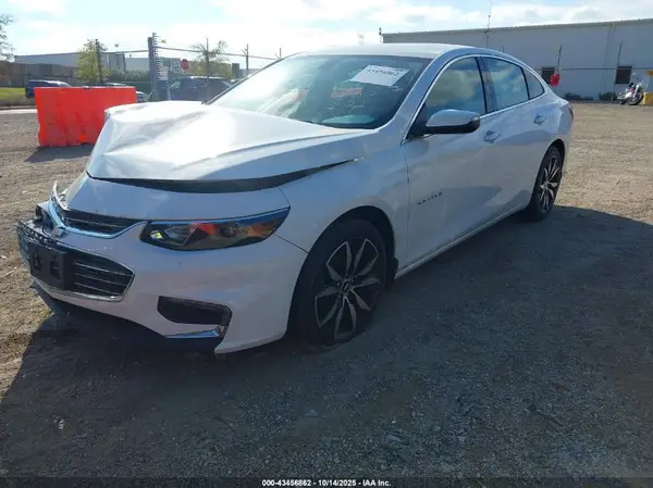 1G1ZD5ST9JF294490 2018 CHEVROLET MALIBU - Image 2