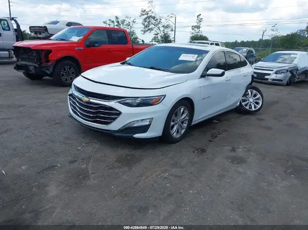 1G1ZD5ST9KF104754 2019 CHEVROLET MALIBU - Image 2