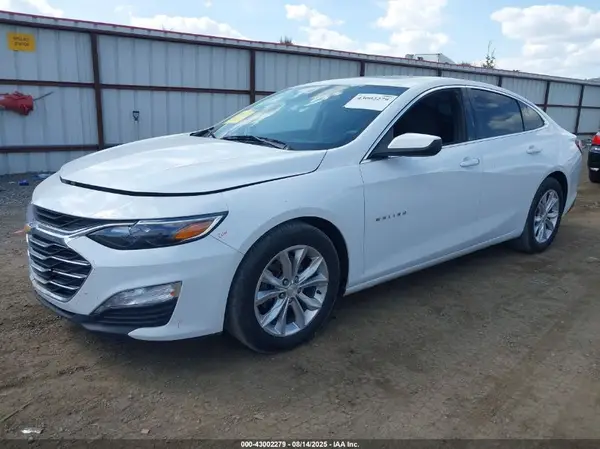 1G1ZD5ST9KF106357 2019 CHEVROLET MALIBU - Image 2
