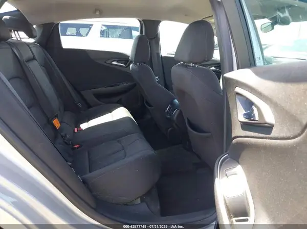 1G1ZD5ST9KF107007 2019 CHEVROLET MALIBU - Image 8