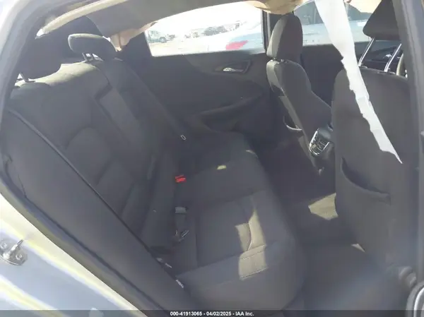 1G1ZD5ST9KF107136 2019 CHEVROLET MALIBU - Image 8