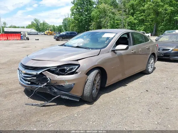 1G1ZD5ST9KF113468 2019 CHEVROLET MALIBU - Image 2
