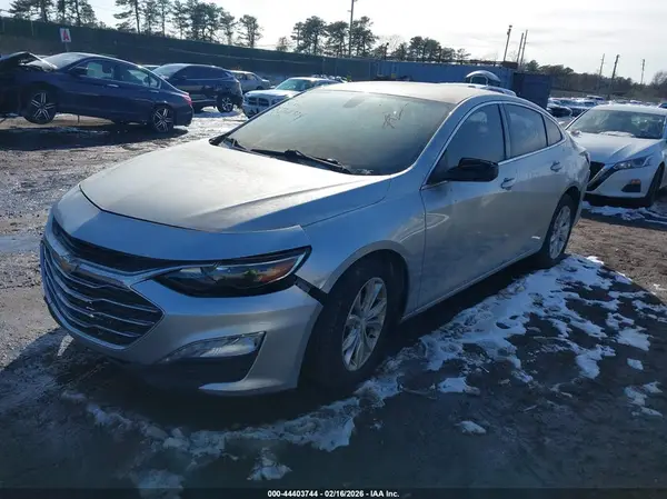 1G1ZD5ST9KF116614 2019 CHEVROLET MALIBU - Image 2