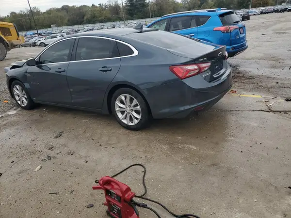 1G1ZD5ST9KF121604 2019 CHEVROLET MALIBU - Image 2