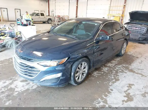 1G1ZD5ST9KF132781 2019 CHEVROLET MALIBU - Image 2