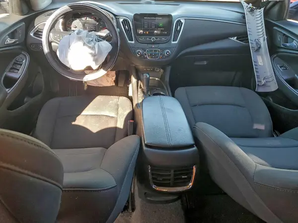 1G1ZD5ST9KF133185 2019 CHEVROLET MALIBU - Image 8