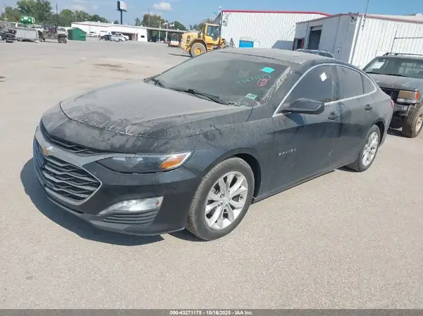 1G1ZD5ST9KF134823 2019 CHEVROLET MALIBU - Image 2