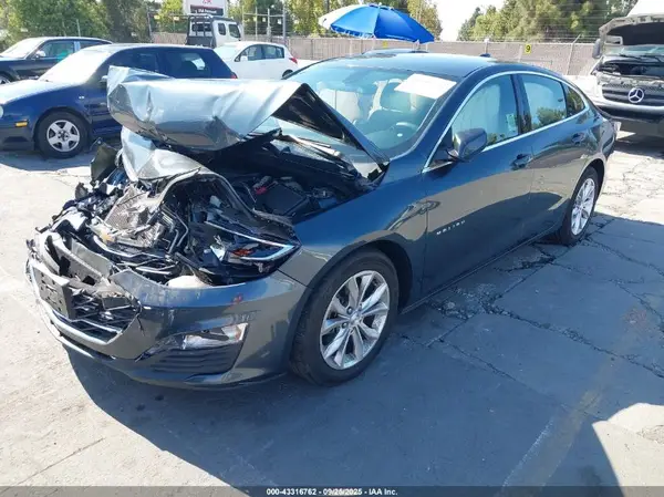 1G1ZD5ST9KF137091 2019 CHEVROLET MALIBU - Image 2