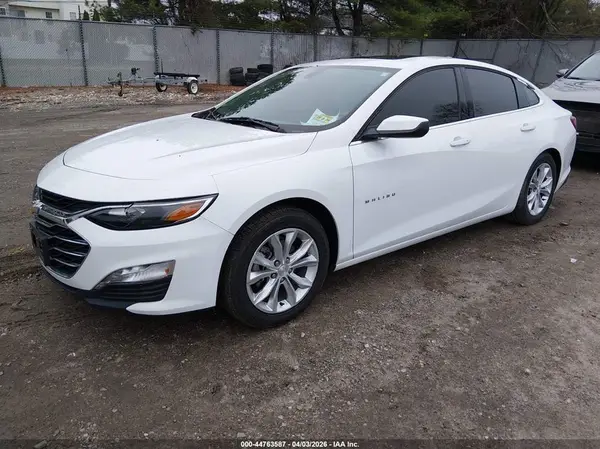1G1ZD5ST9KF138676 2019 CHEVROLET MALIBU - Image 2