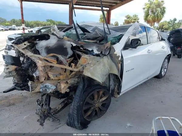 1G1ZD5ST9KF139326 2019 CHEVROLET MALIBU - Image 2