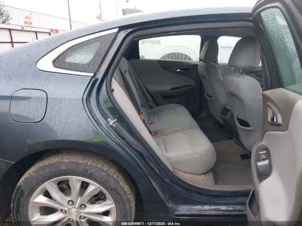 1G1ZD5ST9KF152013 2019 CHEVROLET MALIBU - Image 8