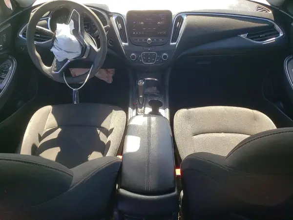 1G1ZD5ST9KF152352 2019 CHEVROLET MALIBU - Image 8