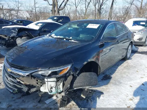 1G1ZD5ST9KF153534 2019 CHEVROLET MALIBU - Image 2