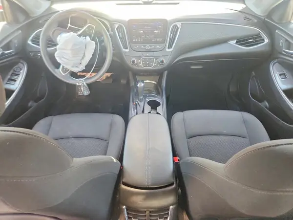 1G1ZD5ST9KF154067 2019 CHEVROLET MALIBU - Image 8