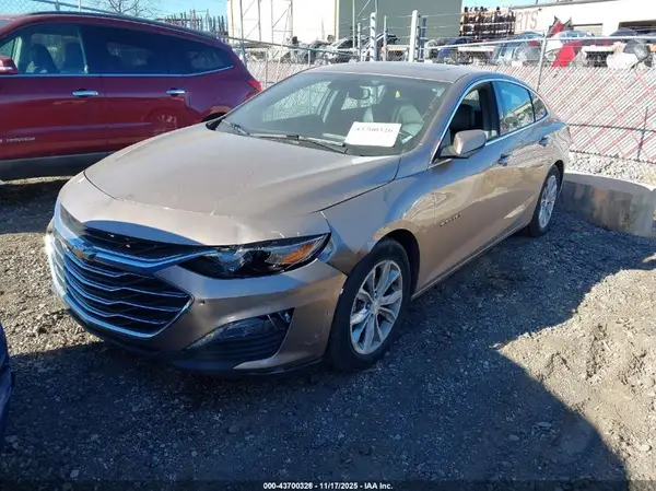 1G1ZD5ST9KF156319 2019 CHEVROLET MALIBU - Image 2