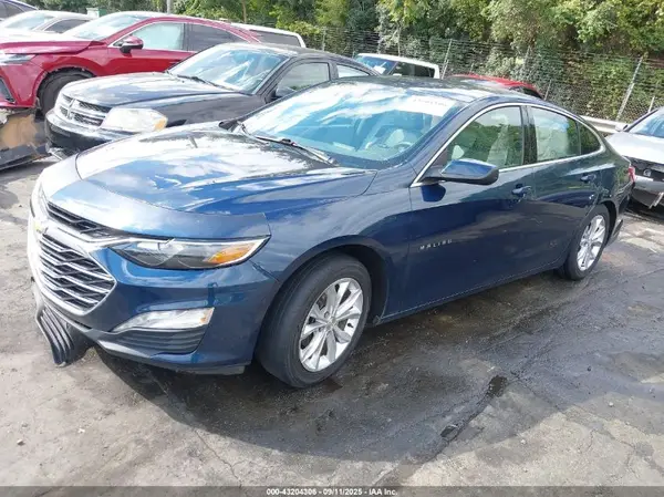 1G1ZD5ST9KF158829 2019 CHEVROLET MALIBU - Image 2