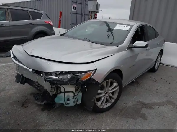 1G1ZD5ST9KF164324 2019 CHEVROLET MALIBU - Image 2