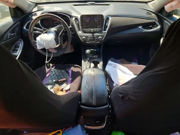 1G1ZD5ST9KF164775 2019 CHEVROLET MALIBU - Image 8