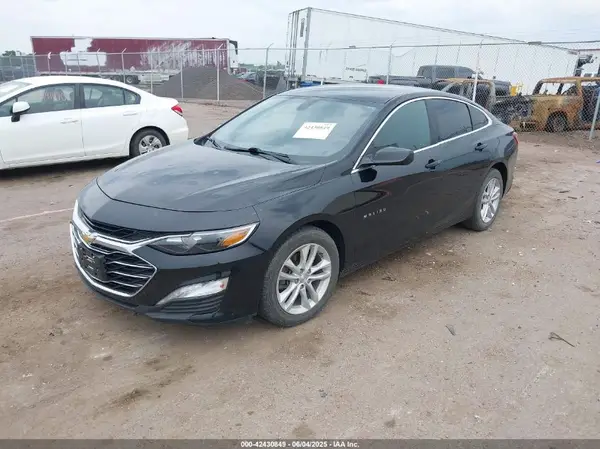 1G1ZD5ST9KF164940 2019 CHEVROLET MALIBU - Image 2