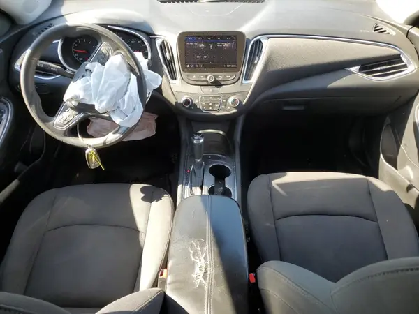 1G1ZD5ST9KF168115 2019 CHEVROLET MALIBU - Image 8