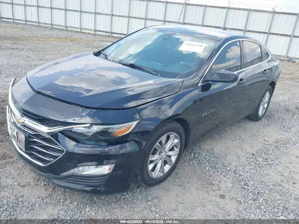 1G1ZD5ST9KF170107 2019 CHEVROLET MALIBU - Image 2
