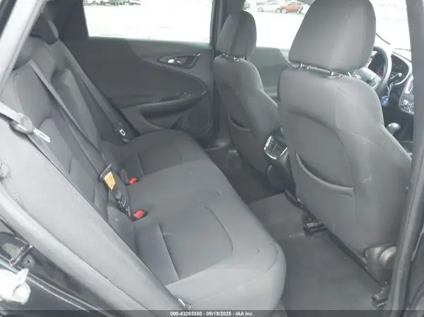 1G1ZD5ST9KF170107 2019 CHEVROLET MALIBU - Image 8