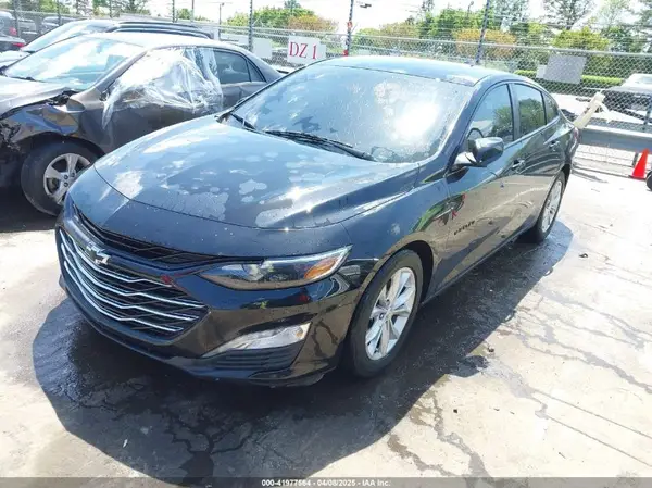 1G1ZD5ST9KF174349 2019 CHEVROLET MALIBU - Image 2