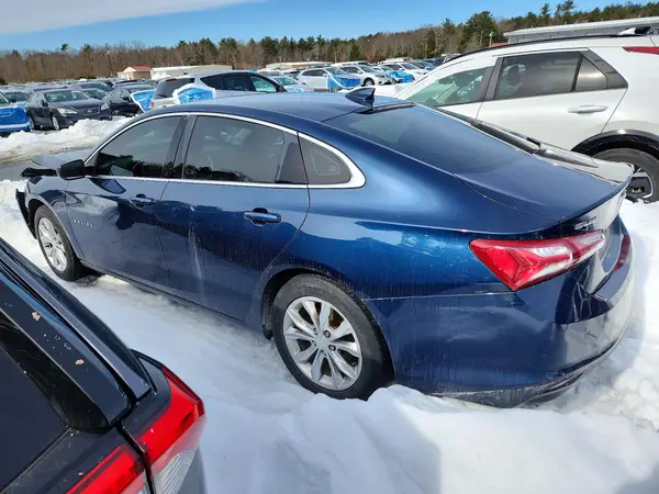 1G1ZD5ST9KF175677 2019 CHEVROLET MALIBU - Image 2
