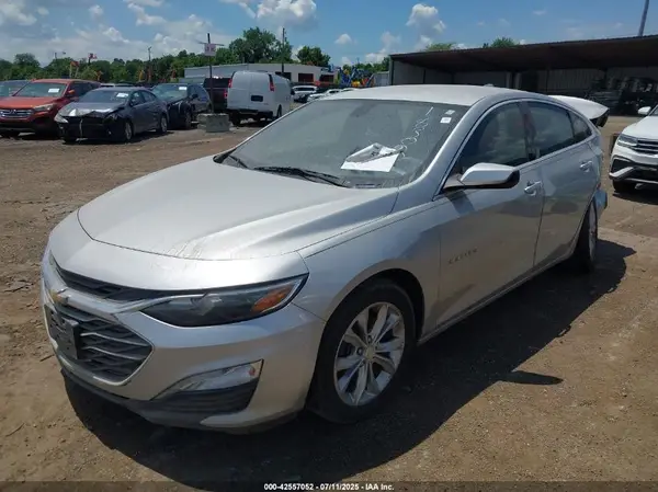 1G1ZD5ST9KF183021 2019 CHEVROLET MALIBU - Image 2