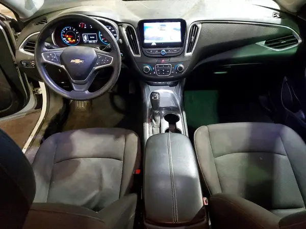 1G1ZD5ST9KF190695 2019 CHEVROLET MALIBU - Image 8