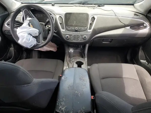 1G1ZD5ST9KF193905 2019 CHEVROLET MALIBU - Image 8