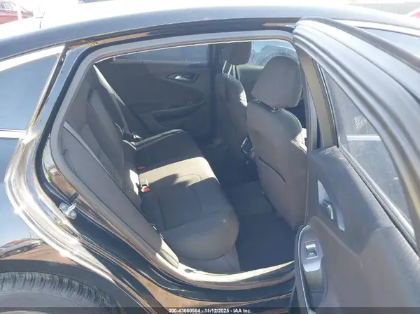 1G1ZD5ST9KF203056 2019 CHEVROLET MALIBU - Image 8