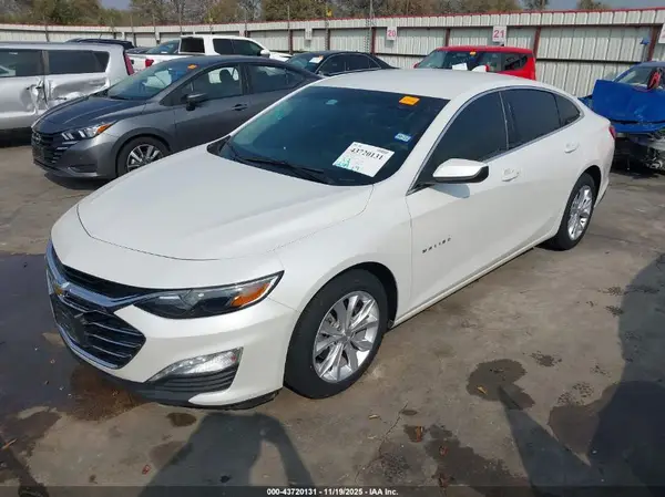 1G1ZD5ST9KF205874 2019 CHEVROLET MALIBU - Image 2