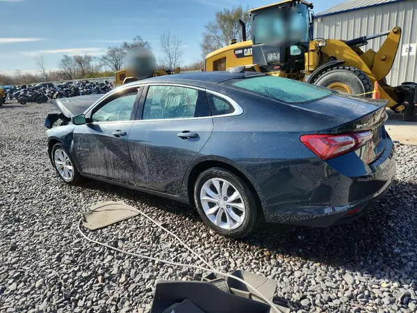 1G1ZD5ST9KF211626 2019 CHEVROLET MALIBU - Image 2