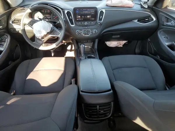 1G1ZD5ST9KF212050 2019 CHEVROLET MALIBU - Image 8