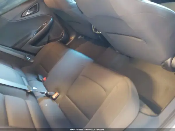 1G1ZD5ST9KF221072 2019 CHEVROLET MALIBU - Image 8