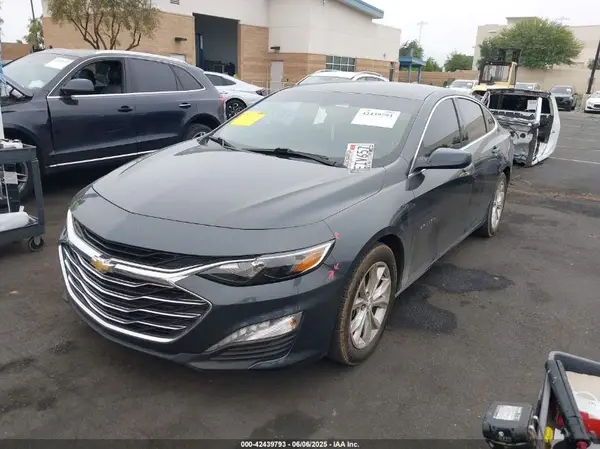 1G1ZD5ST9LF032066 2020 CHEVROLET MALIBU - Image 2