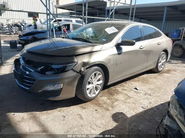 1G1ZD5ST9LF035243 2020 CHEVROLET MALIBU - Image 2