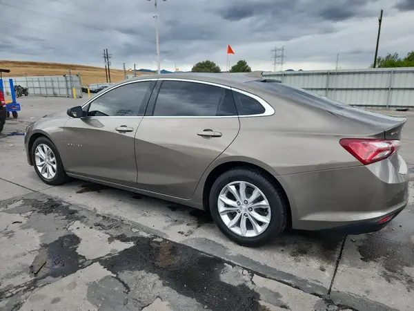 1G1ZD5ST9LF074561 2020 CHEVROLET MALIBU - Image 2
