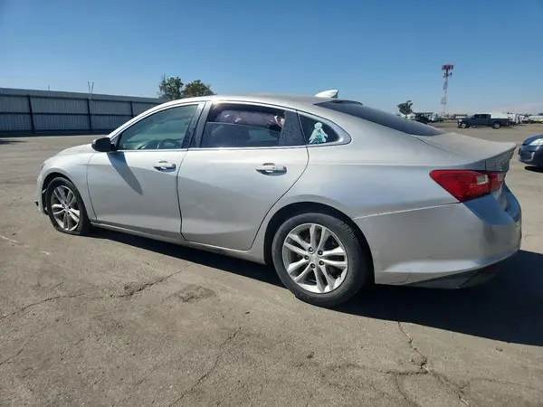 1G1ZD5ST9LF090100 2018 CHEVROLET MALIBU - Image 2