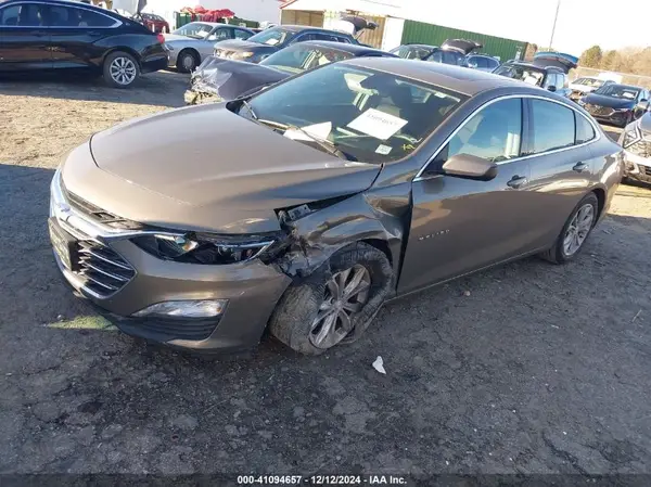 1G1ZD5ST9LF090811 2020 CHEVROLET MALIBU - Image 2
