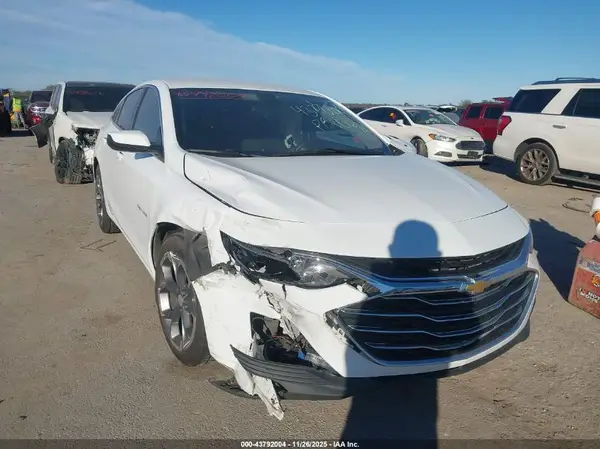 1G1ZD5ST9LF109373 2020 CHEVROLET MALIBU - Image 1