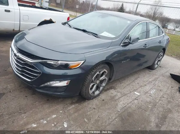 1G1ZD5ST9LF158069 2020 CHEVROLET MALIBU - Image 2