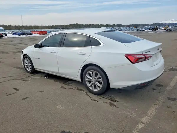 1G1ZD5ST9MF066123 2021 CHEVROLET MALIBU - Image 2