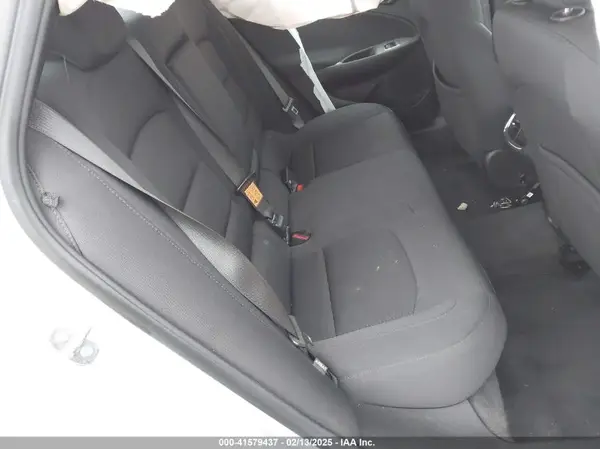1G1ZD5ST9NF126211 2022 CHEVROLET MALIBU - Image 8